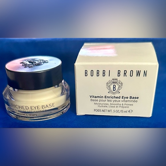 Bobbi Brown
Vitamin Enriched Eye Base Primer & Moisturizer with Hyaluronic Acid - Picture 9 of 10